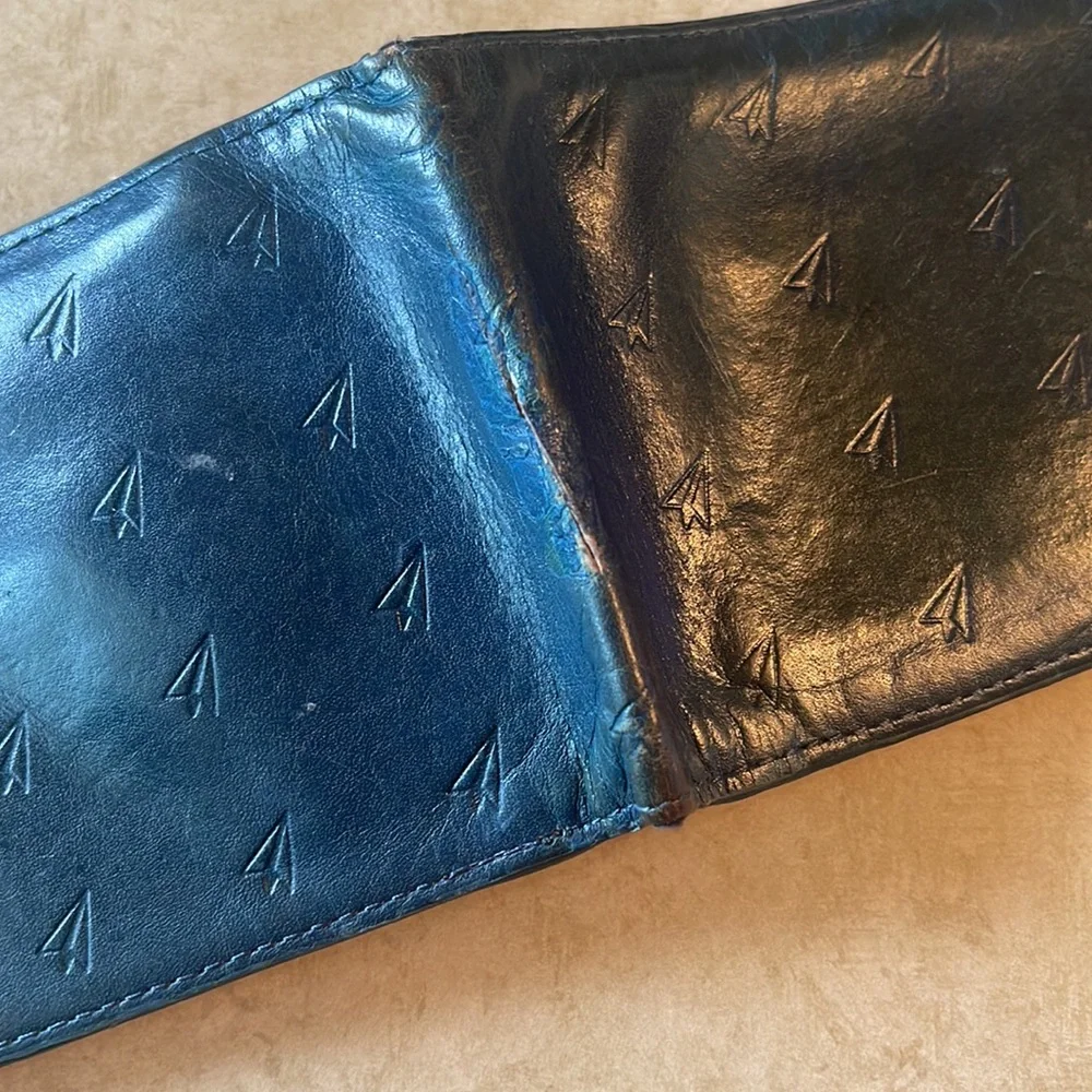 Fossil Bi-Fold Airplane Leather Wallet